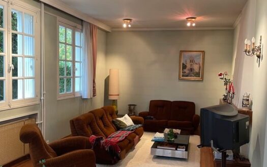 Belle maison de 7 pièces située dans l’arrondissement de St Germain en Laye