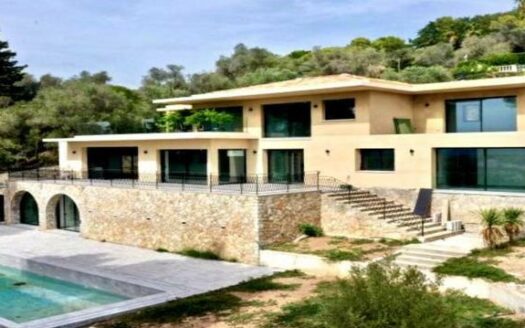 Vente maison 370 m² Mougins (06250)