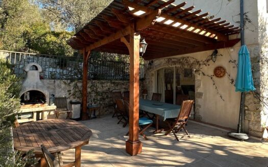 Maison a Valbonne
