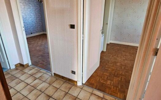 Maison 5 pièces 99m2 avec jardin, garage et cave
