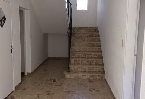 IDEAL FAMILLE NOMBREUSE Maison à vendre quartier résidentiel