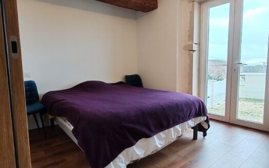 Maison mitoyenne 5 pièces 170m2