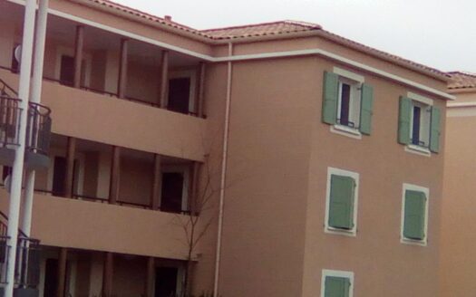 Appartement T3 avec terrasse plein sud – Brignoles