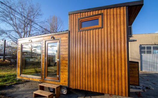 Tiny house de luxe fabriquee fin 2023 jamais habitee