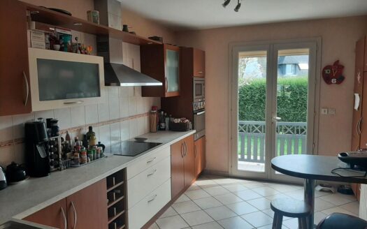 Maison 6/7 pièces la mézière