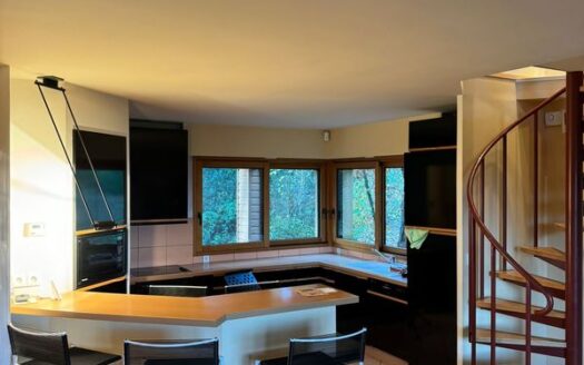 Superbe Maison d’Architecte en Bordure de Forêt