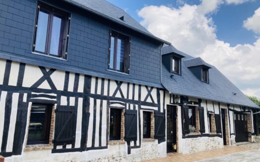 Maison 8 pièces 121 m²