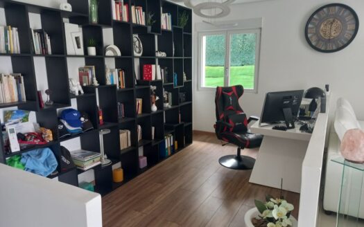 VILLA avec garage à Domérat ( Montluçon )