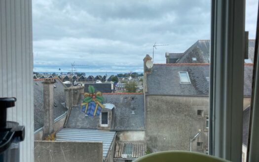 Vente Appartement 3 pièces à Douarnenez avec vue sur la baie