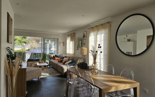Maison de Rêve au Cœur de la Nature avec Piscine