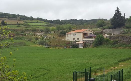 Superbe villa 106 m² sur 6000 m² dans un paysage sublime