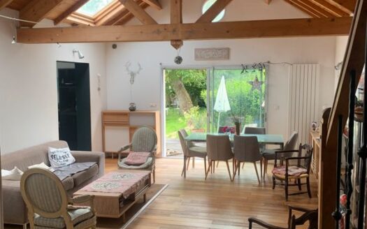Maison 126 m2 -sur terrain de 666m2
