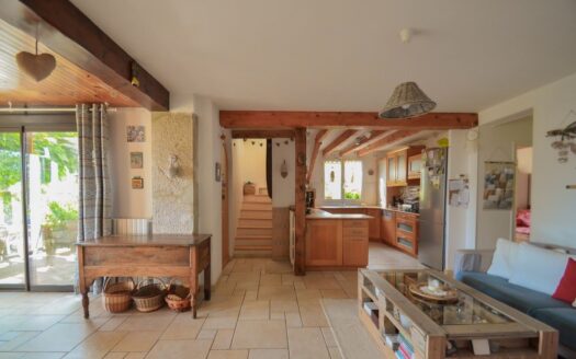 A vendre maison individuelle – 6 pièces – 140 m²