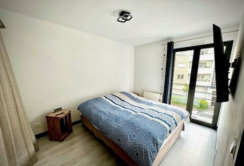 IDÉAL JEUNE ACTIF / COUPLE – 2 PIÈCES EXCELENT ETAT, LUMINEUX, CALME, PARKING