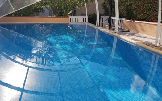 Maison 5/6 pièces, sa véranda et sa piscine