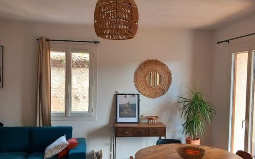 Appartement renové à Nyons