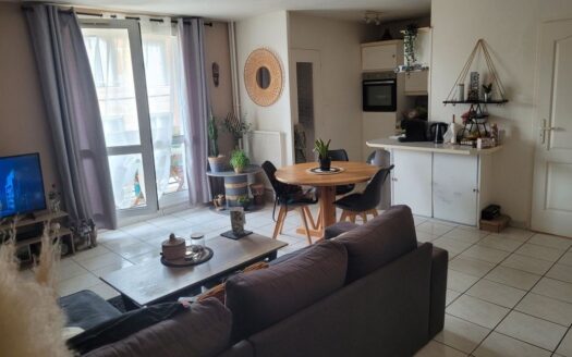 Appartement 2 pièces avec espace bureau – résidence sécurisée – Saint-Étienne