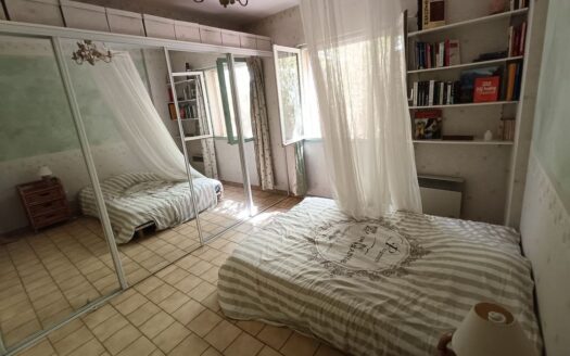 Superbe haut de villa avec vue imprenable sur la baie de La Ciotat