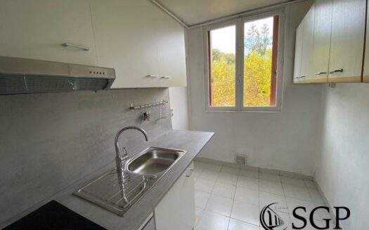 IDEAL JEUNES ACTIFS ! T3 ! BALCON