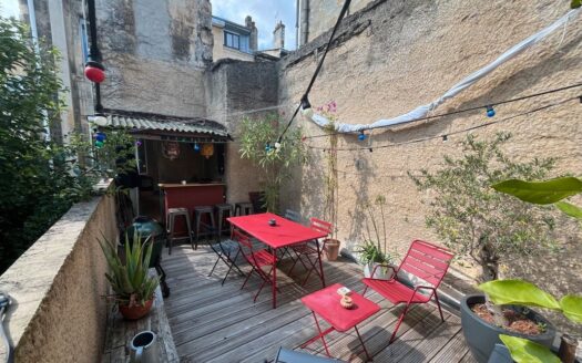 Appartement avec terrasse de 20m2 hypercentre de Bordeaux