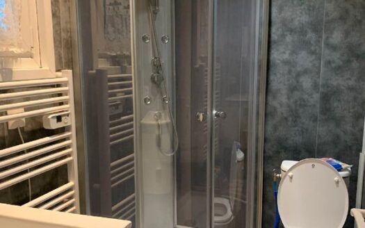 Maison type f3 jardin de 1600m2