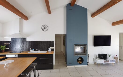 Maison 4 Faces plain-pied en Ville avec jardin proximité mer et étang