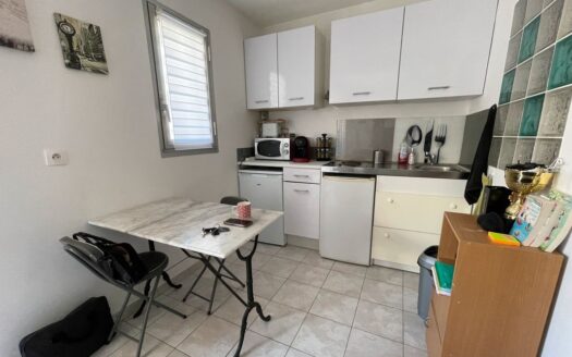 Studio 23 m² meublé climatisé