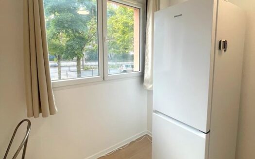 Studio 24 m2, refait à neuf, au centre-ville de NLG