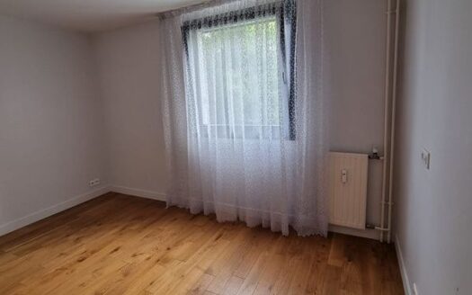 Appartement T3 pieces 69 m²