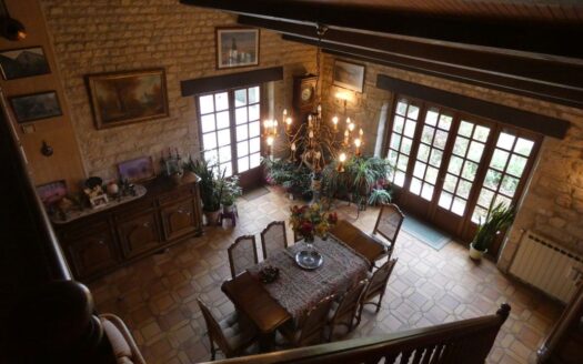 Maison à Mirandol-Bourgnounac 139 m2