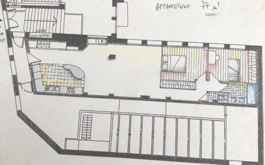 Appartement F3 de 77m² à rénover