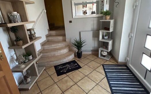 Maison 8 pièces, 178m2