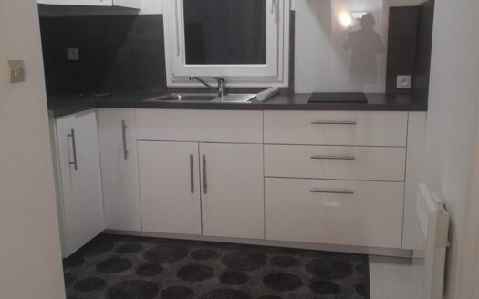 Beau Studio 27m2 Mennecy Proche Gare RER