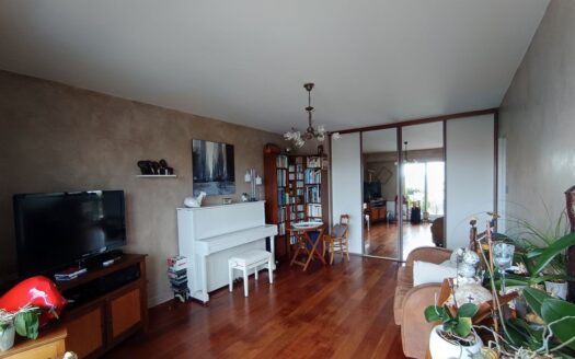 Francheville : Appartement T3 lumineux + Garage