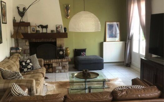 Maison individuelle 5 chambres sous-sol total