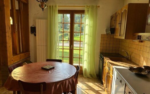IDÉAL FAMILLE/PAVILLON PLAIN-PIED AVEC GRAND TERRAIN/LUMINEUX/PROXIMITÉ COMMERCES