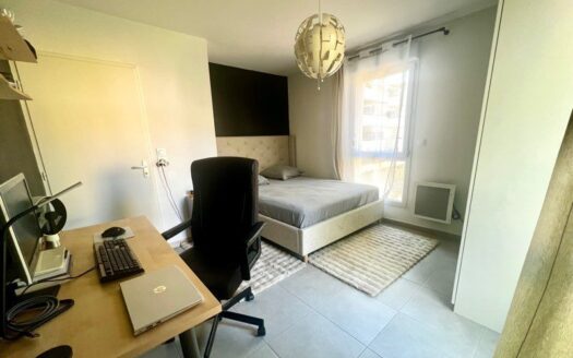 Appartement de type 2 dans une résidence récente