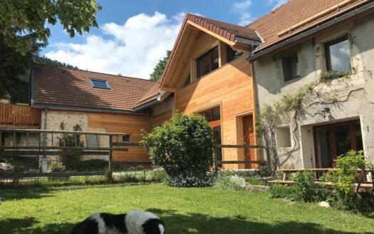 Corps de ferme (1 logement et 2 gites)