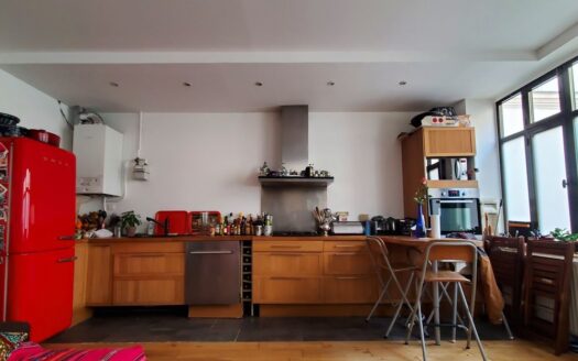 Loft duplex au calme centre Paris