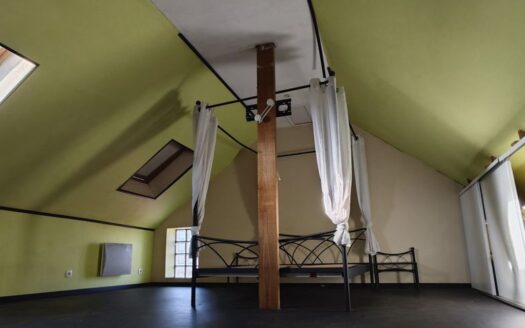 Maison Atypique 75m² sur 427m²
