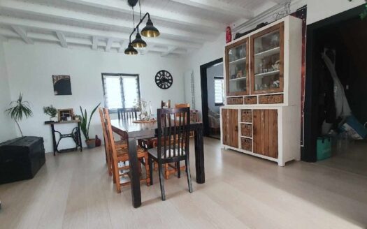 IDEAL FAMILLE/JARDIN/GARAGE/PROCHE COMMODITES/LUMINEUX