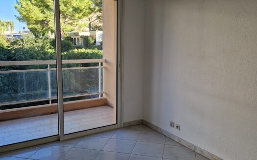 IDÉAL JEUNE COUPLE-INVESTISSEUR/LUMINEUX/GRANDE TERRASSE