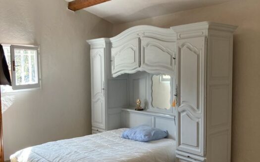 Proprietée maison atypique et atelier a la campagne