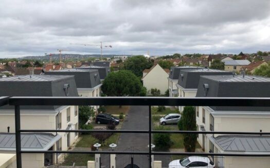 Appartement de 64 m2 au calme absolu proche gare de sa