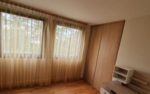 Appartement T3 pieces 69 m²