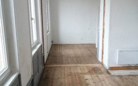 Grande maison à Formerie