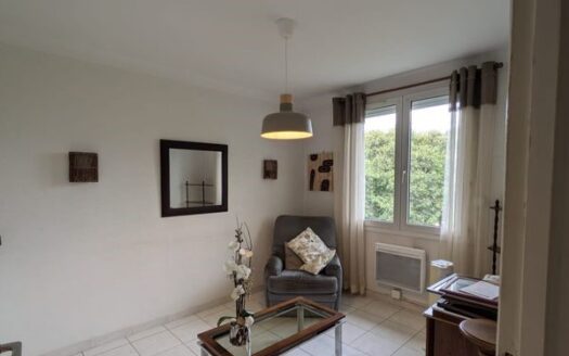 Appartement traversant 4 pieces 64m2