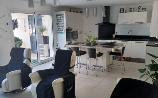 Appartement duplex – Saint-Laurent de Mure