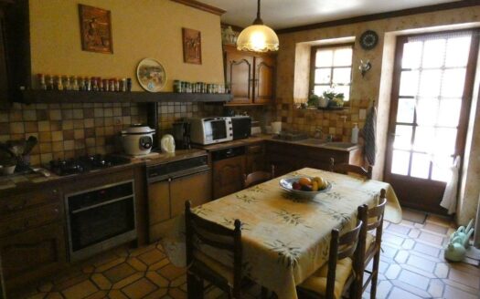 Maison à Mirandol-Bourgnounac 139 m2
