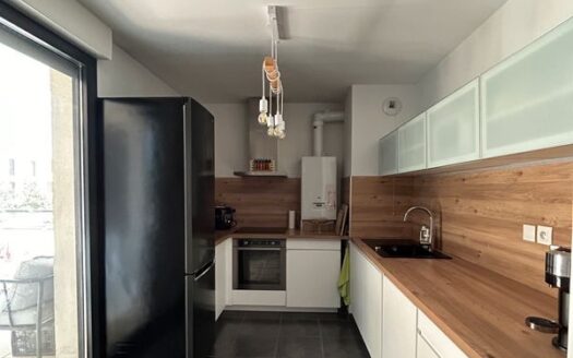 Appartement T4 avec terrasse